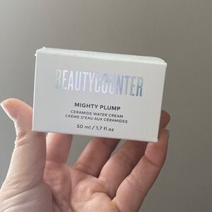 BRAND NEW Beautycounter Mighty Plump Moisturizer